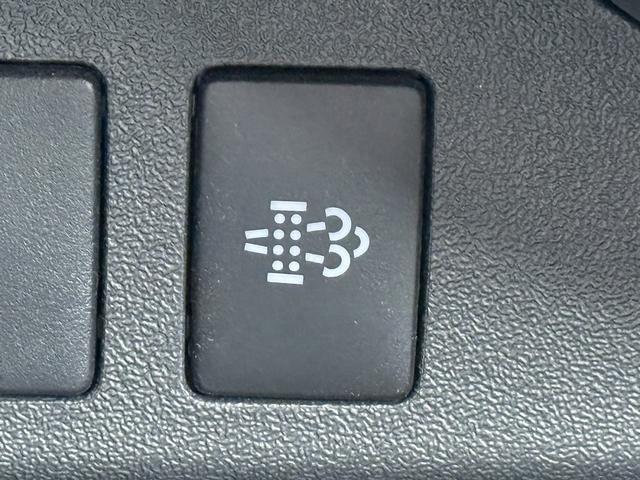 ハイエースバン ロングスーパーＧＬ　社外ナビ　バックカメラ　フルセグＴＶ　両側電動スライドドア　レーンキープ　Ｂｌｕｅｔｏｏｔｈ接続　ＥＴＣ　キーレス　オートハイビーム　フロントフォグランプ　電動格納ドアミラー　ＵＳＢ接続　オートライト（50枚目）