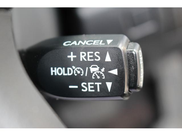 クラウンハイブリッド アスリートＳ　禁煙車　純正ナビ　バックカメラ　サイドカメラ　フルセグ　シート、ステアリングヒーター　アダクティブクルーズコントロール　衝突軽減ブレーキ　パワーシート　レーンアシスト　ＤＶＤ再生　Ｂｌｕｅｔｏｏｔｈ（6枚目）