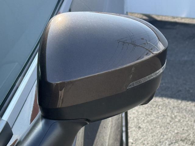 アウトランダーPHEV M 禁煙車 純正ナビ アラウンドビューモニター シート・ステアリングヒーター 衝突被害軽減ブレーキ マイパイロットシステム ビルトインETC2.0 純正アルミホイール Bluetooth(33枚目)