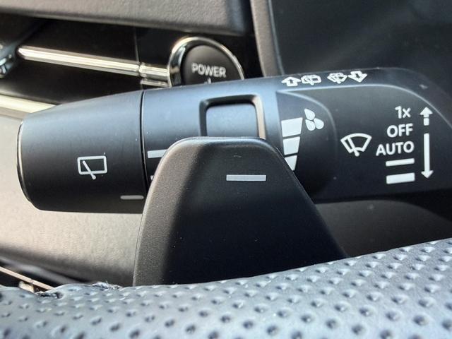 アウトランダーPHEV M 禁煙車 純正ナビ アラウンドビューモニター シート・ステアリングヒーター 衝突被害軽減ブレーキ マイパイロットシステム ビルトインETC2.0 純正アルミホイール Bluetooth(53枚目)