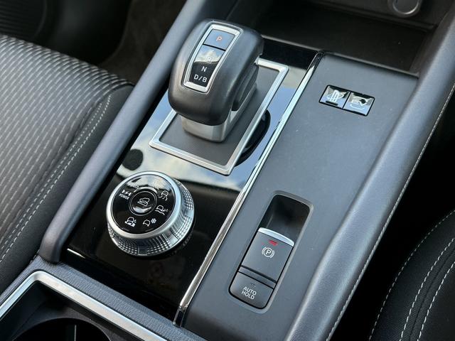 アウトランダーPHEV M 禁煙車 純正ナビ アラウンドビューモニター シート・ステアリングヒーター 衝突被害軽減ブレーキ マイパイロットシステム ビルトインETC2.0 純正アルミホイール Bluetooth(63枚目)