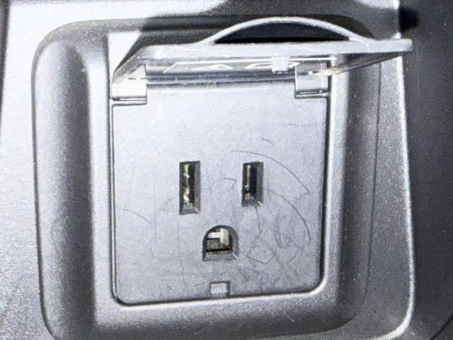 アウトランダーPHEV M 禁煙車 純正ナビ アラウンドビューモニター シート・ステアリングヒーター 衝突被害軽減ブレーキ マイパイロットシステム ビルトインETC2.0 純正アルミホイール Bluetooth(71枚目)