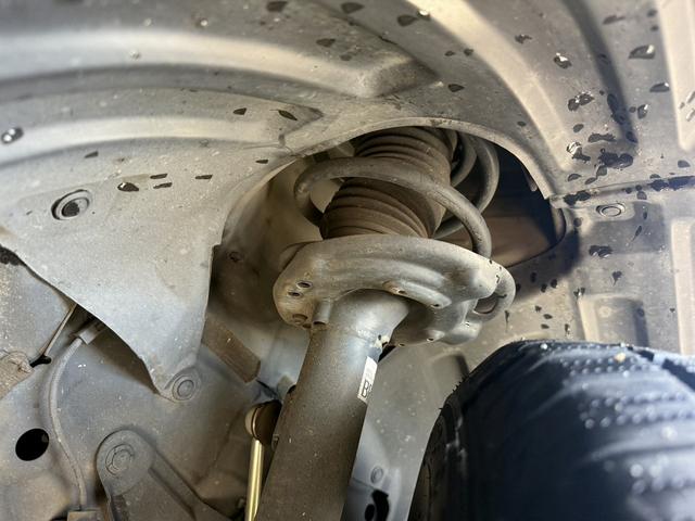 アウトランダーPHEV M 禁煙車 純正ナビ アラウンドビューモニター シート・ステアリングヒーター 衝突被害軽減ブレーキ マイパイロットシステム ビルトインETC2.0 純正アルミホイール Bluetooth(76枚目)