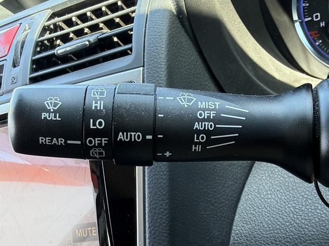 レヴォーグ １．６ＧＴアイサイト　Ｓスタイル　禁煙車　純正８インチナビ　バックカメラ　フルセグＴＶ　アイサイト　ブラインドスポットモニター　シートヒーター　ＥＴＣ　フロントフォグランプ　パドルシフト　純正１８インチアルミホイール　コーナーセンサー（50枚目）