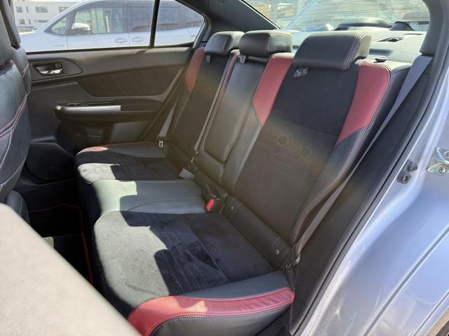 ＷＲＸ ＳＴＩ ＳＴＩ　タイプＳ　禁煙車　６速ＭＴ　パナソニックナビ　バックカメラ　ＢＩＬＳＴＥＩＮ製ダンパー　Ｂｒｅｍｂｏ製ＳＴＩロゴ入りキャリパー　ＥＴＣ　フルセグ　ハーフレザーシート　ステアリングリモコン（42枚目）