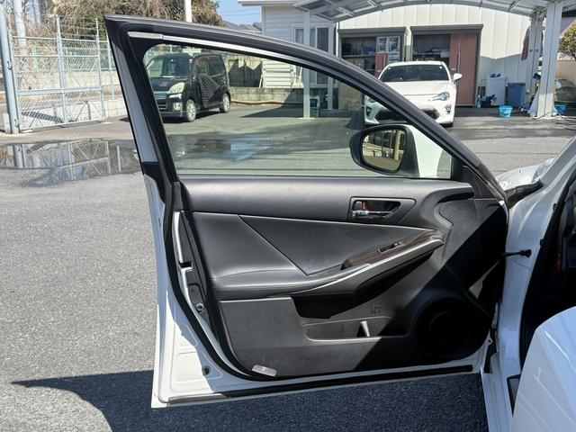 同業者様への販売はお断りさせていただきます。　車検無し車両の場合は、車検を取得したお支払い総額で表示しております。