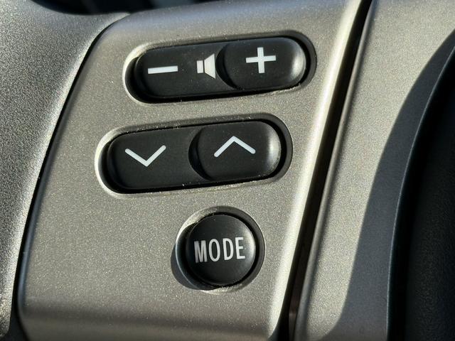 ＦＪクルーザー ベースグレード　禁煙車　純正ナビ　アクティブトラクションコントロール　フロントフォグランプ　バックモニター　フルセグ　純正１７インチアルミセット　クリアランスソナー　純正ＥＴＣ（50枚目）