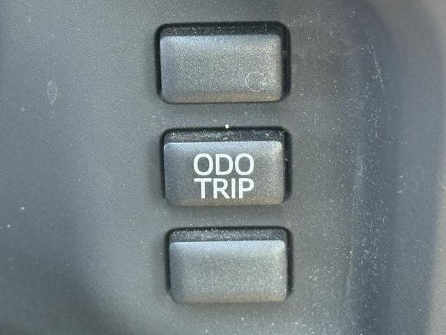 ８６ ＧＴリミテッド　ハイパフォーマンスパッケージ　禁煙車　ナビ　フルセグ　バックカメラ　６速ＭＴ車　オートクルーズコントロール　ＨＤＭＩ＆ＵＳＢ端子　ＬＥＤヘッドライト　ハーフレザーシート　シートヒーター　革巻きハンドル　オートエアコン　ＥＴＣ（59枚目）