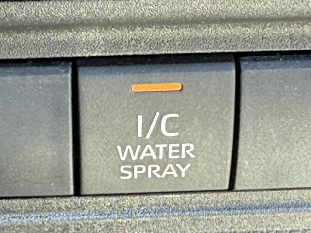 ＧＲヤリス ＲＣ　禁煙車　６速ＭＴ車　冷却スプレー機能付きインタークーラー　オートエアコン　４ＷＤ　純正オーディオ　ＵＳＢ端子　ＬＥＤヘッドライト　アイドリングストップ　純正１８インチアルミホイール　ステリモ（5枚目）