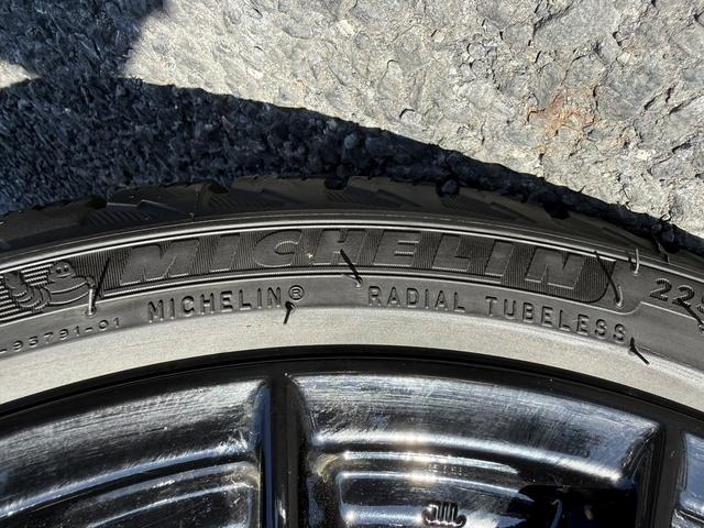 ＧＲヤリス ＲＣ　禁煙車　６速ＭＴ車　冷却スプレー機能付きインタークーラー　オートエアコン　４ＷＤ　純正オーディオ　ＵＳＢ端子　ＬＥＤヘッドライト　アイドリングストップ　純正１８インチアルミホイール　ステリモ（61枚目）