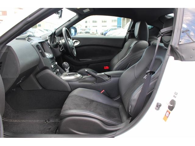 フェアレディＺ バージョンＳＴ　禁煙車　純正ナビ　パドルシフト　パワーシート　シートヒーター　ＢＯＳＥサウンドスピーカー　純正１９インチアルミホイール　純正キセノンヘッドランプ　ステアリングリモコンスイッチ（40枚目）