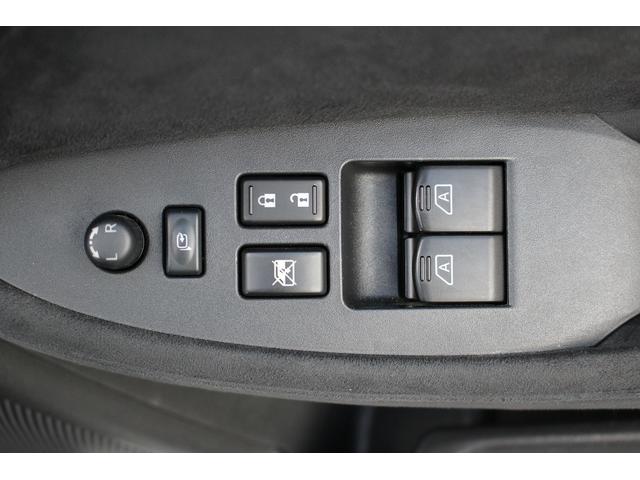 フェアレディＺ バージョンＳＴ　禁煙車　純正ナビ　パドルシフト　パワーシート　シートヒーター　ＢＯＳＥサウンドスピーカー　純正１９インチアルミホイール　純正キセノンヘッドランプ　ステアリングリモコンスイッチ（47枚目）