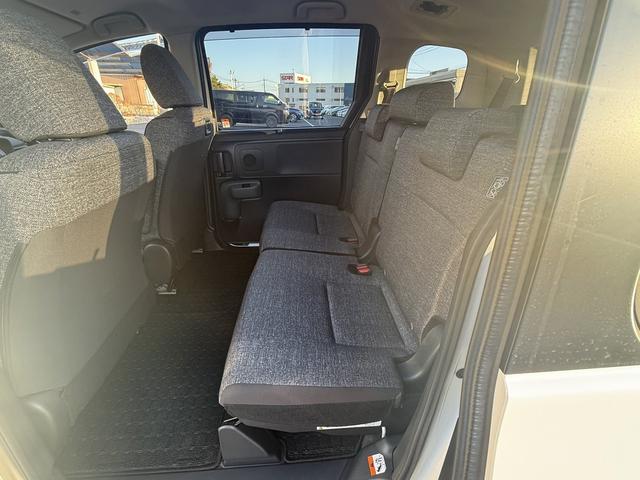 シエンタ Ｚ　禁煙車　パノラマミックビューモニター　ＯＰＥＴＣ２．０ユニット　純正１０．５インチディスプレイオーディオプラス　フルセグ　衝突軽減　レーダークルーズコントロール　両側電動スライドドア　クリアランスソナ（44枚目）