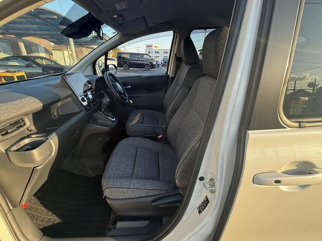 シエンタ Ｚ　禁煙車　パノラマミックビューモニター　ＯＰＥＴＣ２．０ユニット　純正１０．５インチディスプレイオーディオプラス　フルセグ　衝突軽減　レーダークルーズコントロール　両側電動スライドドア　クリアランスソナ（46枚目）