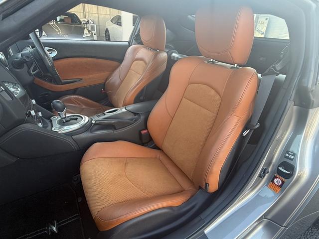 フェアレディＺ バージョンＳＴ　禁煙車　寒冷地仕様　ハーフレザーシート　純正ナビ　Ｂカメラ　電動格納ミラー　シートヒーター　Ｂｌｕｅｔｏｏｔｈ接続　盗難防止システム　キーレスエントリー　スマートキー　パドルシフト　オートライト（38枚目）