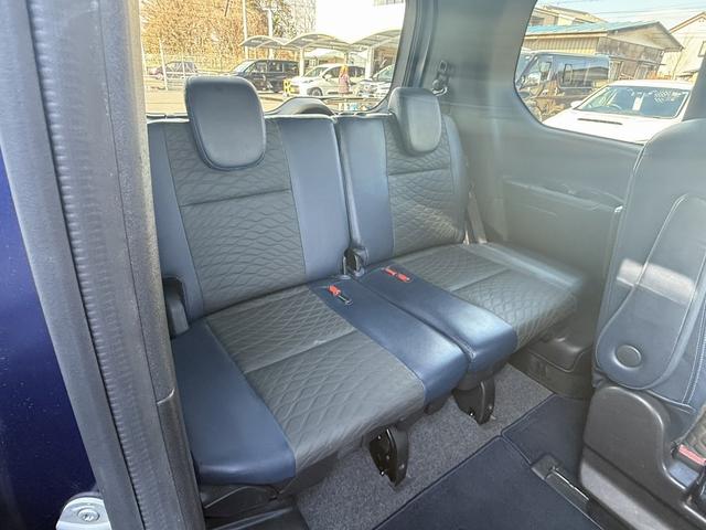 セレナ 禁煙車 ワンオーナー 本革シート 後期型モデル 純正10インチナビ フルセグ 360度カメラ プロパイロット 衝突軽減 両側電動スライドドア クリアランスソナー 電動格納ミラー ウォークスルー(42枚目)