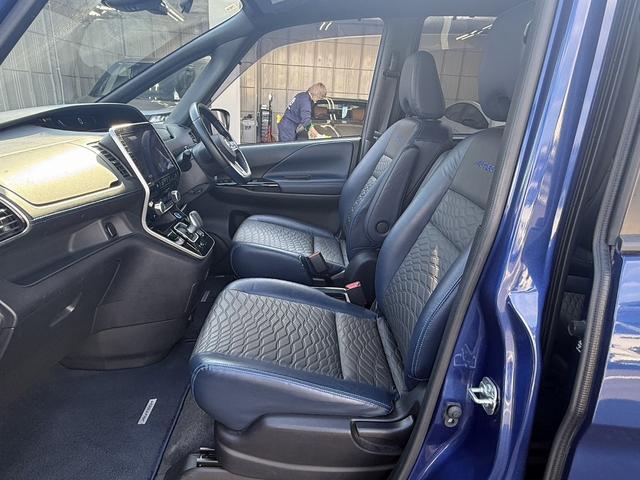 セレナ 禁煙車 ワンオーナー 本革シート 後期型モデル 純正10インチナビ フルセグ 360度カメラ プロパイロット 衝突軽減 両側電動スライドドア クリアランスソナー 電動格納ミラー ウォークスルー(46枚目)