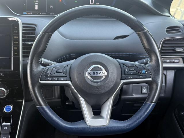 セレナ 禁煙車 ワンオーナー 本革シート 後期型モデル 純正10インチナビ フルセグ 360度カメラ プロパイロット 衝突軽減 両側電動スライドドア クリアランスソナー 電動格納ミラー ウォークスルー(49枚目)