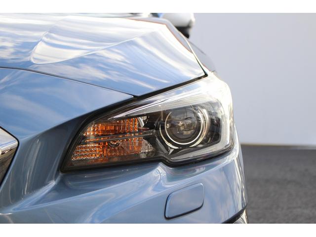 レヴォーグ １．６ＧＴ－Ｓアイサイト　禁煙車　温熱機能付黒革シート　純正８インチナビ　バックカメラ　フルセグＴＶ　アイサイト　ブラインドスポットモニター　ＥＴＣ２．０　純正１８インチアルミホイール　フロントフォグランプ　オートライト（12枚目）
