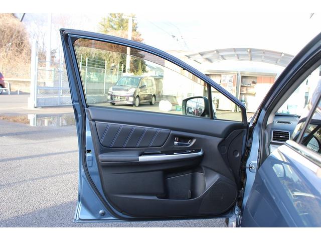 レヴォーグ １．６ＧＴ－Ｓアイサイト　禁煙車　温熱機能付黒革シート　純正８インチナビ　バックカメラ　フルセグＴＶ　アイサイト　ブラインドスポットモニター　ＥＴＣ２．０　純正１８インチアルミホイール　フロントフォグランプ　オートライト（42枚目）