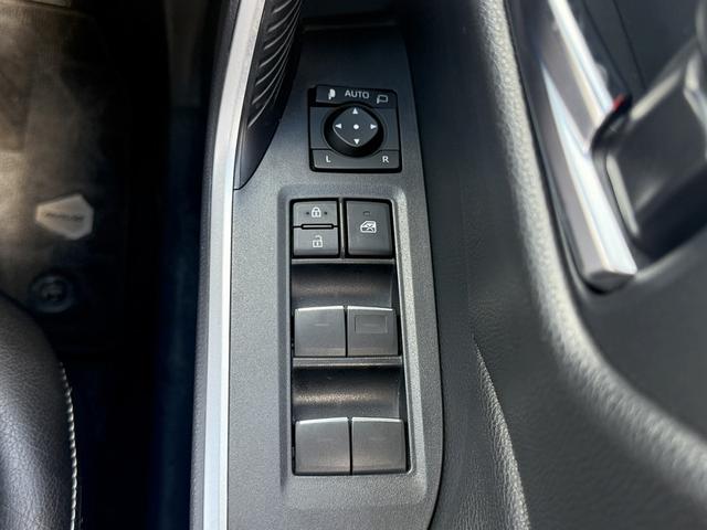 ���Ǝҗl�ւ̔̔��͂��f�肳���Ă��������܂��B�@�Ԍ������ԗ��̏ꍇ�́A�Ԍ����擾�������x�������z�ŕ\�����Ă���܂��B