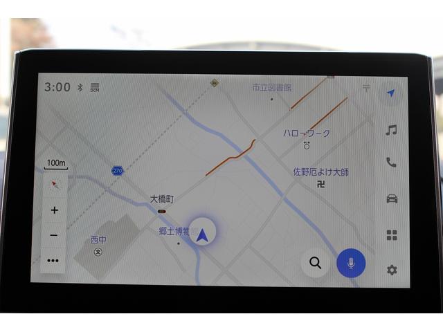 カローラツーリング ハイブリッド　ダブルバイビー　禁煙車　モデリスタフルエアロ　純正１０．５インチナビ　フルセグ　バックカメラ　衝突軽減ブレーキ　ビルドインＥＴＣ　アダプティブクルーズコントロール　レーンキープ　Ｂｌｕｅｔｏｏｔｈ接続　ＬＥＤライト（3枚目）