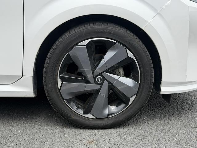 同業者様への販売はお断りさせていただきます。　車検無し車両の場合は、車検を取得したお支払い総額で表示しております。