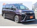 ヴォクシー ＺＳ　ワンオーナー／純正９型ナビ／地デジ／Ｂカメラ／パワースライドドア／ＬＥＤ／ＥＴＣ／クルコン／（4枚目）