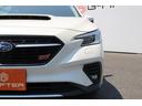 ＳＴＩスポーツ　ＥＸ　赤革シート／純正１１．６型ナビ／地デジ／３６０°カメラ／アイサイトＸ／レーダークルーズコントロール／衝突軽減ブレーキ／シートヒーター／（16枚目）