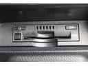 ヴォクシー ハイブリッドＸ　後期型　禁煙車　純正７インチナビ　バックカメラ　両側電動スライドドア　オートクルーズコントロール　ビルトインＥＴＣ　フルセグＴＶ　純正１５インチアルミホイール　衝突軽減ブレーキオートマチックハイビーム（7枚目）