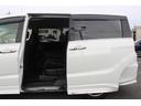 ハイブリッド・ホンダセンシング 禁煙車 両側電動スライドドア フルセグTV 運転席パワーシート ビルトインETC バックカメラ プラズマクラスター付きオートエアコン 革巻きステアリング Bluetooth接続 LEDヘッド・フォグ(25枚目)