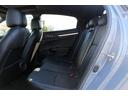 ハッチバック　禁煙車　サンルーフ　ＯＰ本革シート　純正ナビ　フルセグ　バックカメラ　パワーシート　衝突軽減ブレーキシステム　アダクティブクルーズ　ブレーキホールド　パドルシフト　シートヒーター　スポーツアルミペダル（69枚目）
