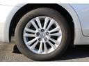 ロイヤルサルーン　禁煙車　純正８インチナビ　クリアランスソナー　フルセグＴＶ　バックカメラ　クルーズコントロール　シートヒーター　ＬＥＤヘッドライト　ビルトインＥＴＣ　前席パワーシート　トランクフードイージークローザー（32枚目）