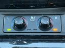 アルファード ２．５Ｓ　Ｃパッケージ　後期型　禁煙車　メーカー９型ナビ　両側電動スライドドア　黒革シート　衝突軽減ブレーキ　フルセグ　バックカメラ　シートエアコン　アダクティブクルーズコントロール　パワーシート　デジタルインナーミラー（6枚目）