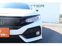 ハッチバック　ホンダセンシング　６ＭＴ　社外ナビ　フルセグ　衝突軽減ブレーキ　レーダークルーズコントロール　シートヒーター　ホンダセンシング　ＬＥＤヘッドライト　フォグライト　ＥＴＣ　純正アルミホイール　スマートキー　電動格納ミラー（25枚目）