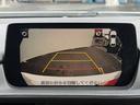 ＭＡＺＤＡ６セダン ２０Ｓ　禁煙車　純正８インチナビ　バックカメラ　オートクルーズコントロール　衝突軽減ブレーキ　ヘッドアップディスプレイ　車線逸脱警報システム　パドルシフト　パークアシスト　純正１７インチアルミホイール（4枚目）