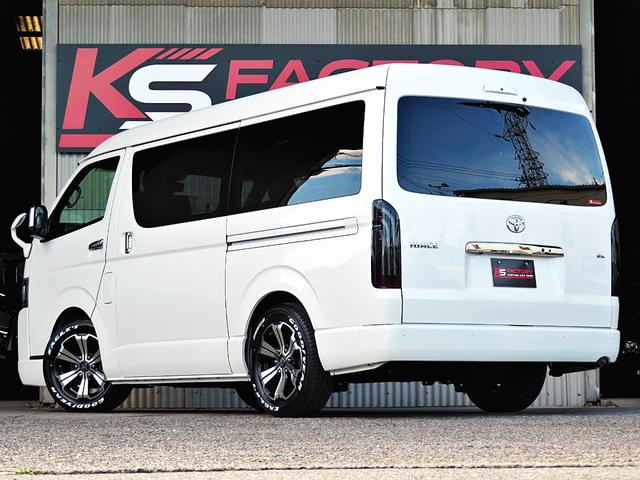 ハイエースワゴン ＧＬ　未登録新車／ＫＳＦサルーン１内装架装／アルパインＢＩＧ－Ｘ１１インチナビ／アルパイン後席モニター／車中泊可能テーブル付きパワースライドドア／ＥＴＣ／ＰＶＭバックカメラ／キャンピングカー仕様フルフラット（5枚目）