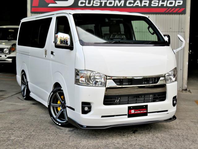 ハイエースバン スーパーGL ダークプライムII 新車未登録/7型/6AT/2800ccディーゼルターボ/415コブラフルエアロ/18インチAW/両側出しマフラーカッター/ワイパーカウル/ルーフスポイラー/イエローキャリパーカバー/フルセグTV/(22枚目)