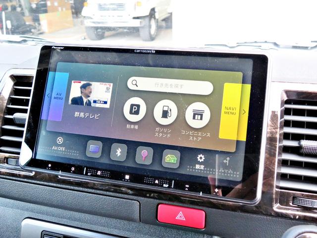 ハイエースバン スーパーGL ダークプライムII 新車未登録/7型/6AT/2800ccディーゼルターボ/415コブラフルエアロ/18インチAW/両側出しマフラーカッター/ワイパーカウル/ルーフスポイラー/イエローキャリパーカバー/フルセグTV/(59枚目)