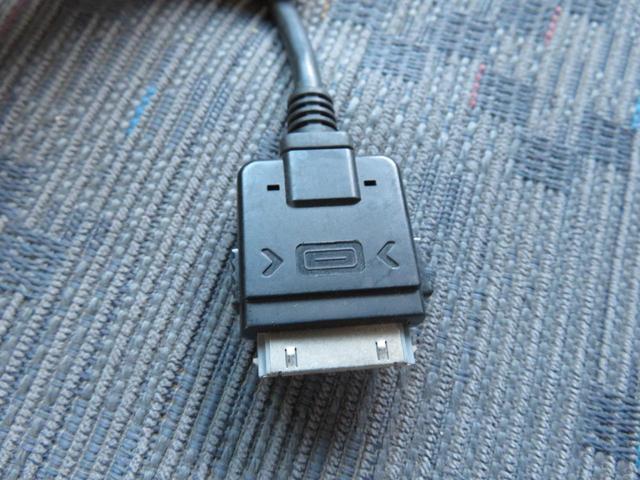 ハイラックススポーツピック ダブルキャブ　ワイド　スポーツピックアップ　ブラック全塗装済み　新品角目クリスタルヘッドライト　新品フロントバンパー　新品ステップメッキバンパー　１６インチアルミホイール　ワイルドピークオールテレーンタイヤ（37枚目）