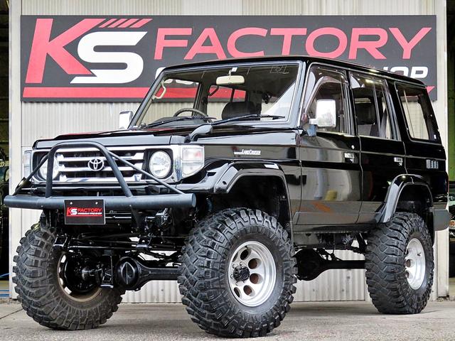 ランドクルーザー70(トヨタ)ZX リーフ逆付けリフトアップ ランドクルーザー70(トヨタ)ZX リーフ逆付けリフトアップ