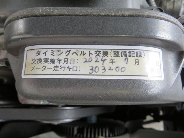 ランドクルーザープラド ＳＸワイド　７８プラド　ナロー仕様　オリーブグリーン全塗装済　新品フルメッキグリル　新品メッキバンパー　新品クリスタルオレンジウインカー　新品クリスタルオレンジコーナー　新品ＬＥＤコンビテール　新品シートカバー（8枚目）