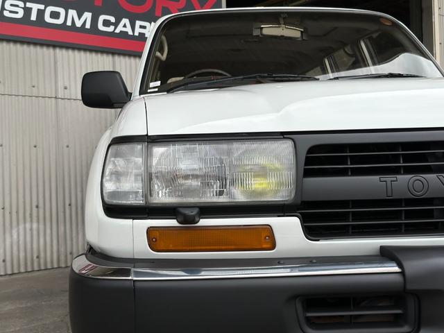 ランドクルーザー８０ ＶＸリミテッド　ランクル８０　１ＨＤディーゼルターボ　前後デフロック　新品ホワイト全塗装　ナロー仕様　　純正車高　新品ＫＳオリジナルホイール　新品ＢＦグットリッチタイヤ　サンルーフ　背面タイヤ　クルコン（61枚目）