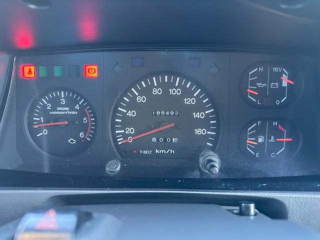 ランドクルーザープラド EXワイド ナローボディ仕様 ベージュホワイトツートン全塗装済み 新品グリル 新品ウインカーレンズ 新品3色LEDコンビテール シートカバー ナルディハンドル ナビ Bカメラ フルセグTV 輸出用ホイール(33枚目)