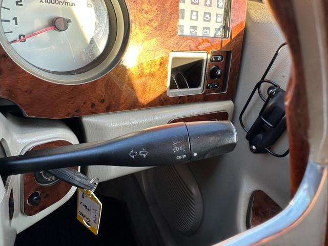 ラシーン ｆｔ　タイプＳ　下取り車　４ＷＤ　木目調パネル　ナルディハンドル　レザー調シートカバー　キーレス　１ＤＩＮオーディオ　ＥＴＣ　電動格納ミラー　タイミングチェーン　社外ホイール　背面タイヤ（43枚目）