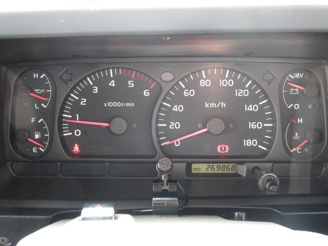 ランドクルーザー70 LX ランクル76 後期型 新品ネイビー全塗装済み フェンダーミラー ナローボディ 4ナンバー登録 ブラッドレーVホイール マットブラックグリル マットブラックバンパー パワーウインドウ 集中ドアロック(52枚目)