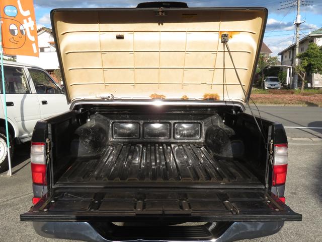 ハイラックススポーツピック ダブルキャブ ワイド 前期角目ヘッドライト ダブルキャブ 5人乗り 4WD トノカバー サンルーフ 社外アルミホイール ホワイトレタータイヤ メッキリヤステップバンパー アリーナホーン エアコン パワーウインドウ ETC(19枚目)