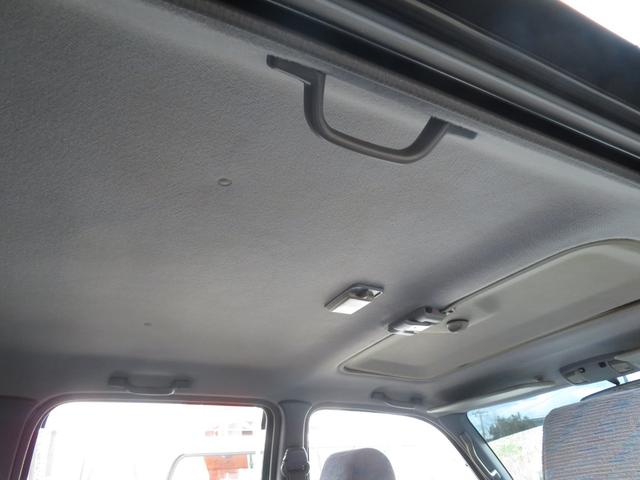 ハイラックススポーツピック ダブルキャブ ワイド 前期角目ヘッドライト ダブルキャブ 5人乗り 4WD トノカバー サンルーフ 社外アルミホイール ホワイトレタータイヤ メッキリヤステップバンパー アリーナホーン エアコン パワーウインドウ ETC(20枚目)