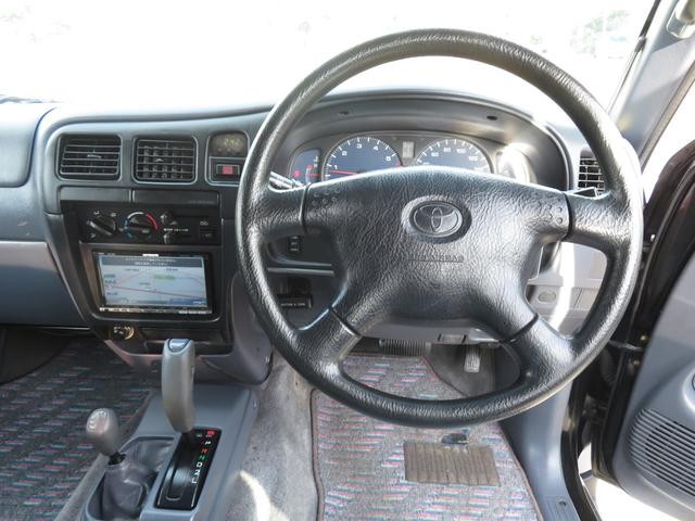 ハイラックススポーツピック ダブルキャブ ワイド 前期角目ヘッドライト ダブルキャブ 5人乗り 4WD トノカバー サンルーフ 社外アルミホイール ホワイトレタータイヤ メッキリヤステップバンパー アリーナホーン エアコン パワーウインドウ ETC(42枚目)