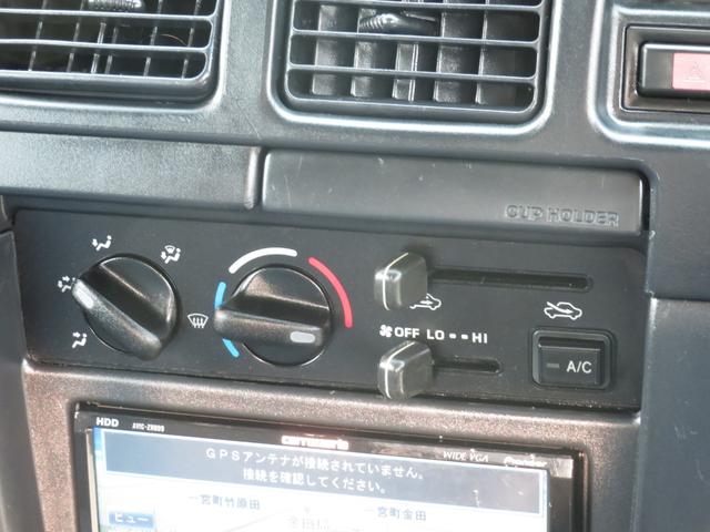 ハイラックススポーツピック ダブルキャブ ワイド 前期角目ヘッドライト ダブルキャブ 5人乗り 4WD トノカバー サンルーフ 社外アルミホイール ホワイトレタータイヤ メッキリヤステップバンパー アリーナホーン エアコン パワーウインドウ ETC(48枚目)